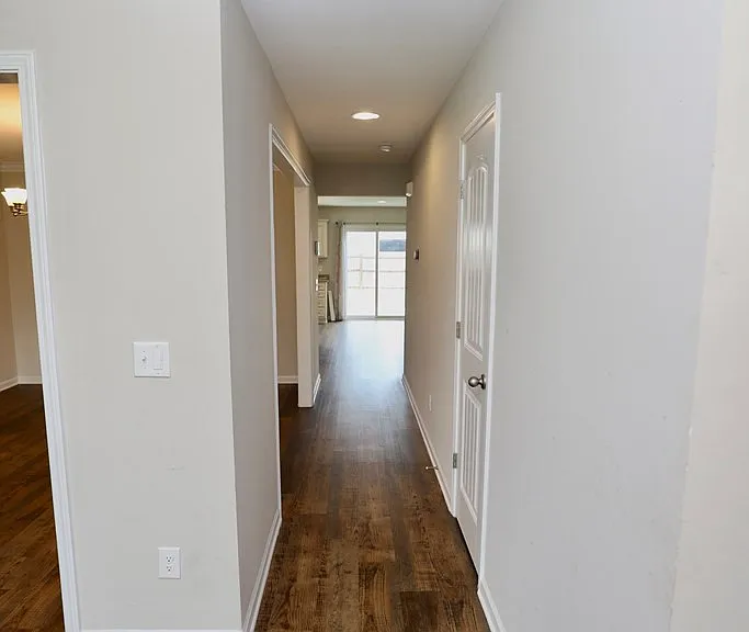 3680 Moseley Dr — Photo 16