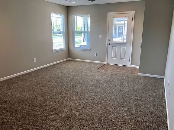 5th image of 8212 SE 6th St