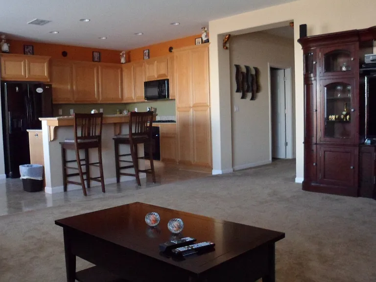 1371 Camilla St — Photo 3