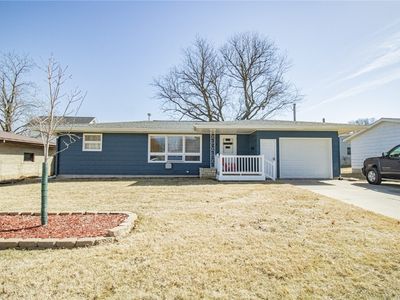 303 S Linn St, Anamosa, IA, 52205