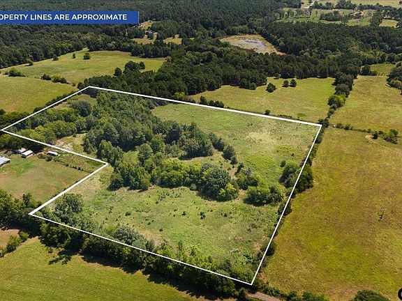 2nd image of 8017 Persimmon Rd