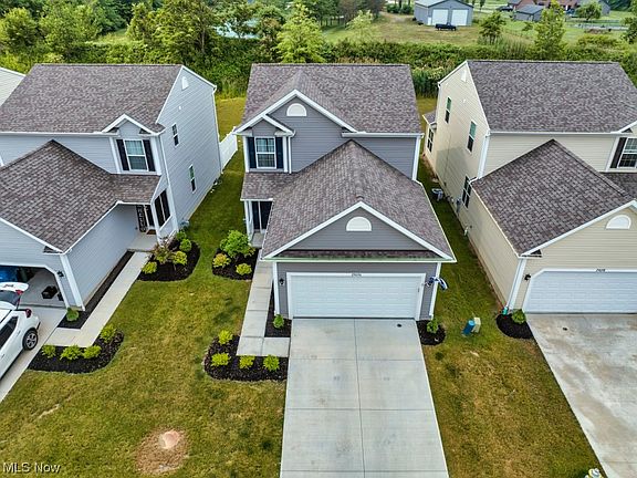 4th image of 29096 Pembrooke Blvd