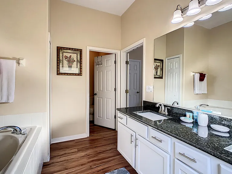 2041 Morning Star Dr — Photo 22