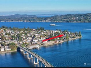 811 Hayward Ave #4, Bremerton, WA 98310