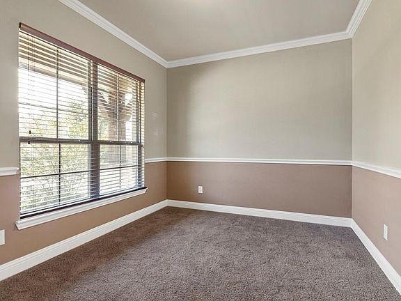 3rd image of 1228 Wedgewood Dr