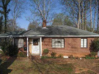 1st image of 831 Annafrel St