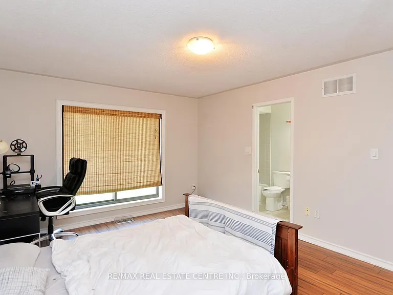 10 Sheldon Dr — Photo 21