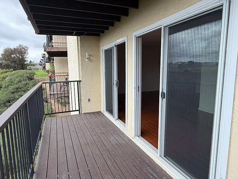 3652 Clairemont Dr #1A-1 — Photo 17