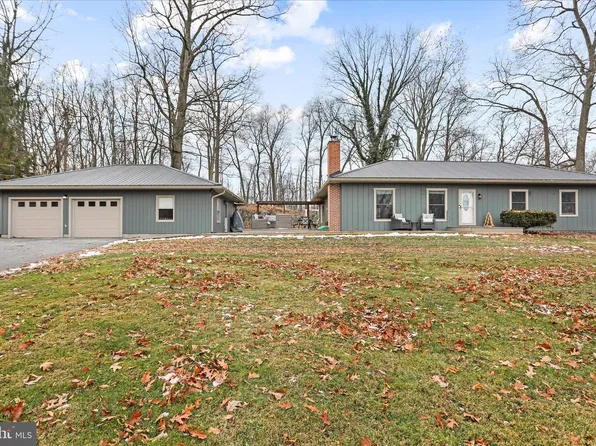 7879 Talhelm Rd, Chambersburg, PA 17202
