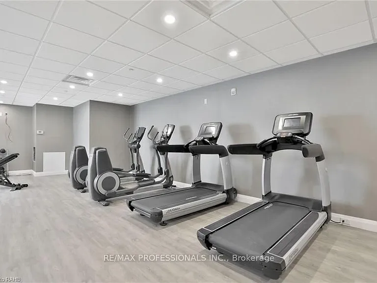 101 Shoreview Pl #124 — Photo 29