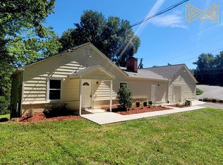 319 Berry Garden Rd, Kernersville, NC 27284