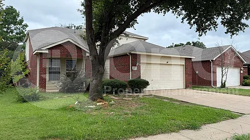 4009 Apple St Photo 1