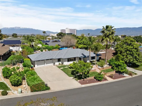 11570 Acacia St, Loma Linda, CA 92354