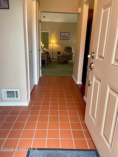 3rd image of 103 Meadowbrook Drive
