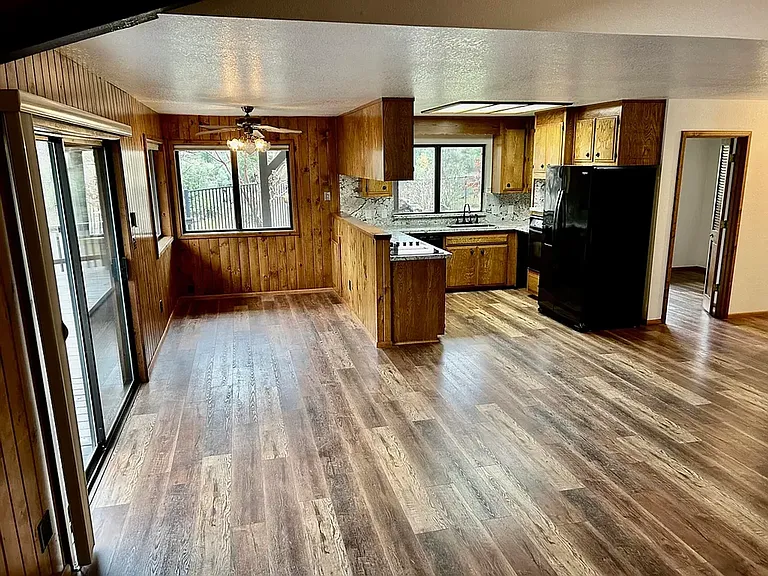 11028 Wingfield Ln — Photo 16