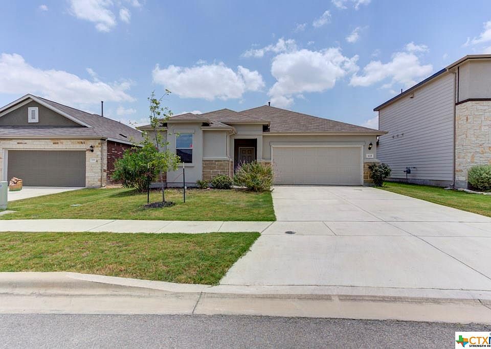 1st image of 123 Landing Ln