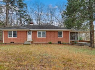 1844 Greentree Rd, Burlington, NC 27217