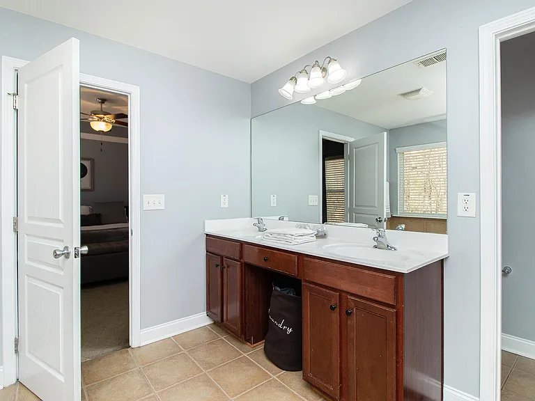 125 Stoney Creek Pkwy — Photo 29