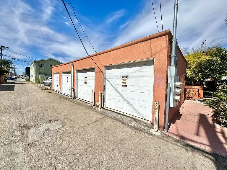 4480 Oregon St — Photo 25
