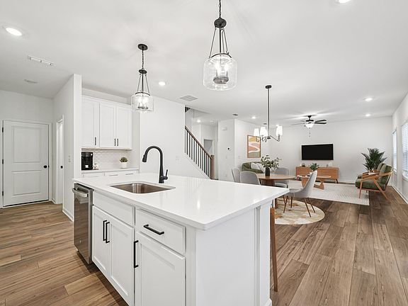 Eastlyn Crossing - Cardiff Interior Image 4