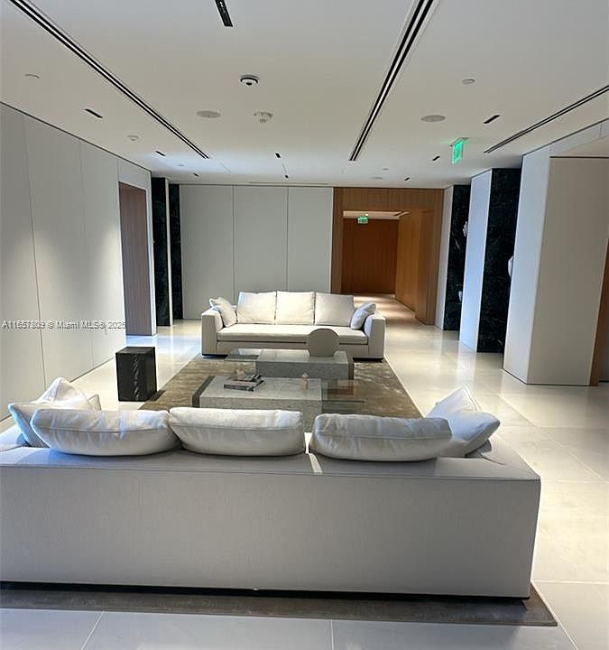 1st image of 300 Biscayne Boulevard Way #3509