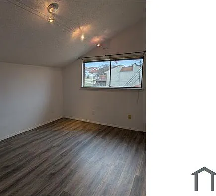 3907 Mediterranean St — Photo 9