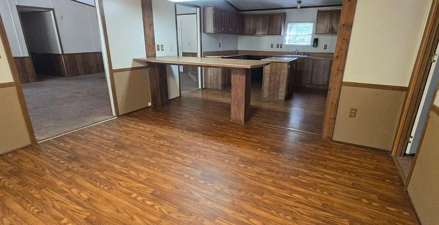 400 Reneau Street is a 4 Bedroom 3 Bathroom located in the White Plains Area — Photo 3