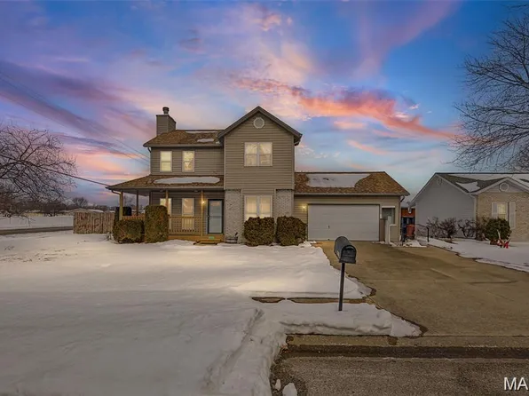 1350 Terrace Green Ln, O'Fallon, IL 62269