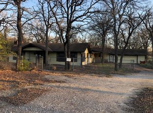 4517 Kennedale New Hope Rd, Fort Worth, TX 76140