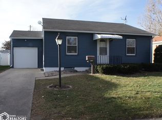1613 Wauneta Ct, Webster City, IA 50595
