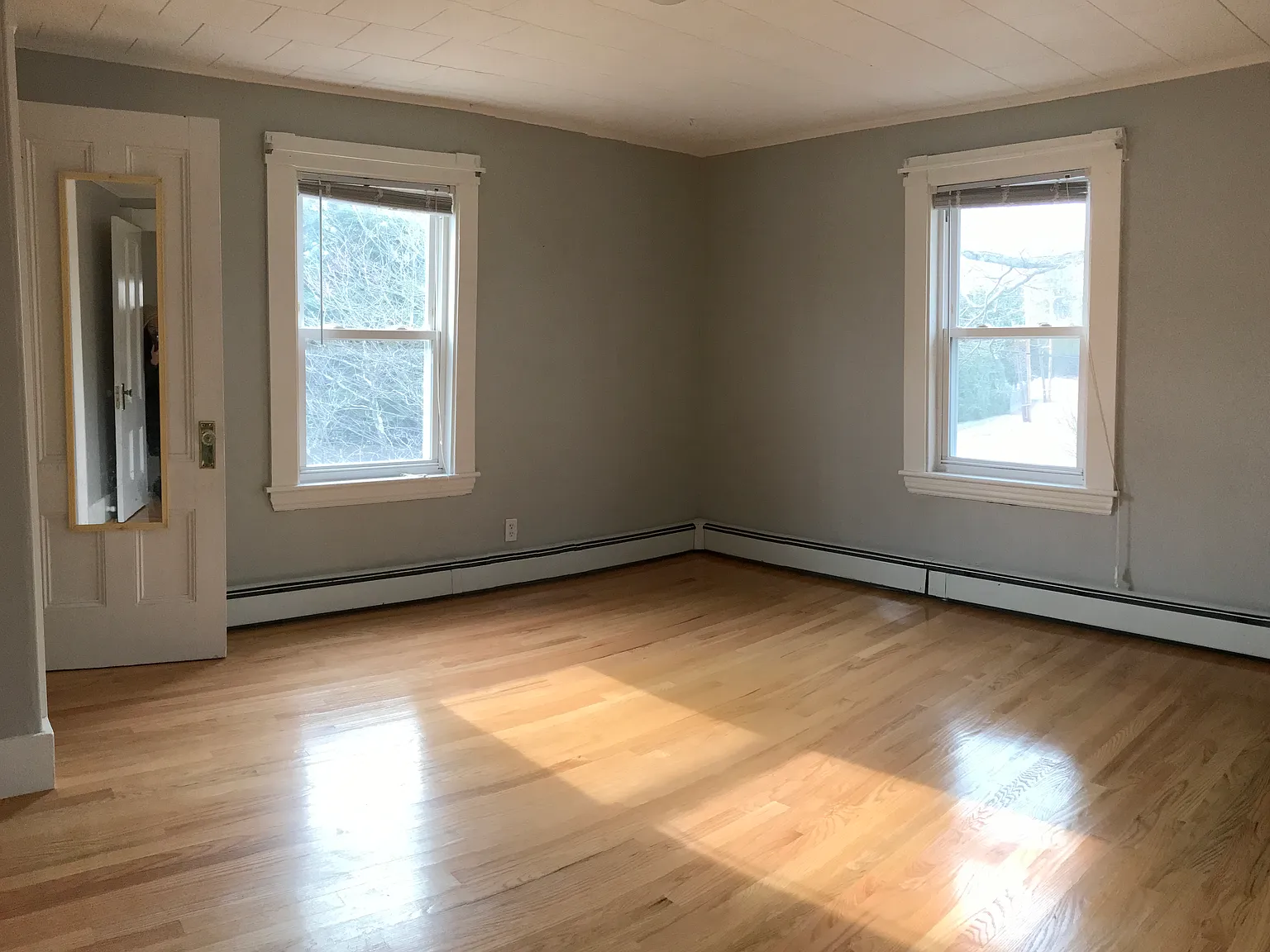2 bed, 1.5 bath, 1200 sqft, $3,200 — Photo 4