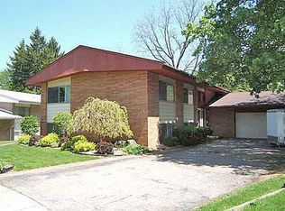 531 Ventura Ct, Ann Arbor, MI 48103