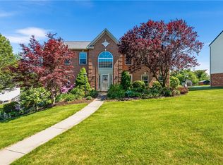 138 McCracken Dr, Monaca, PA 15061