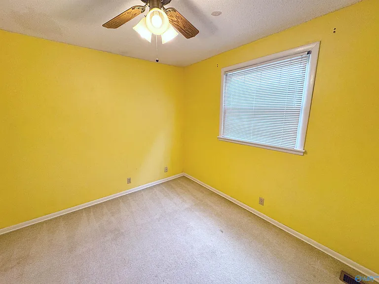 11406 Crestfield Dr SE — Photo 26