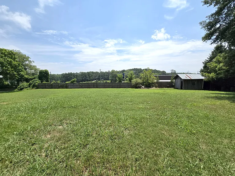 Thunder Rd — Photo 12