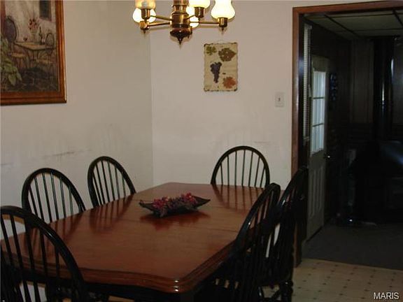 5th image of 10447 Eaglewood Ave
