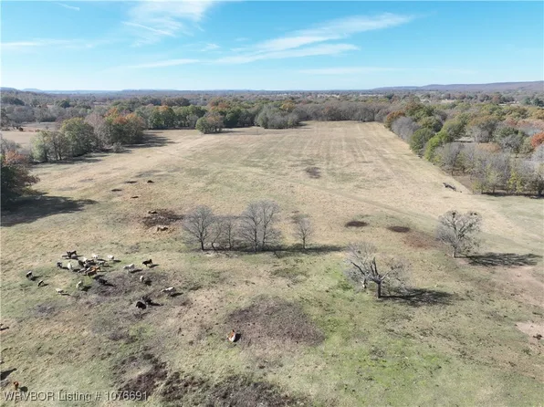 100 County Road Rd N #4662, Gans, OK 74936