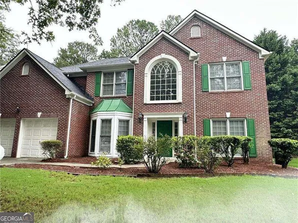 1095 Downyshire Dr, Lawrenceville, GA 30044