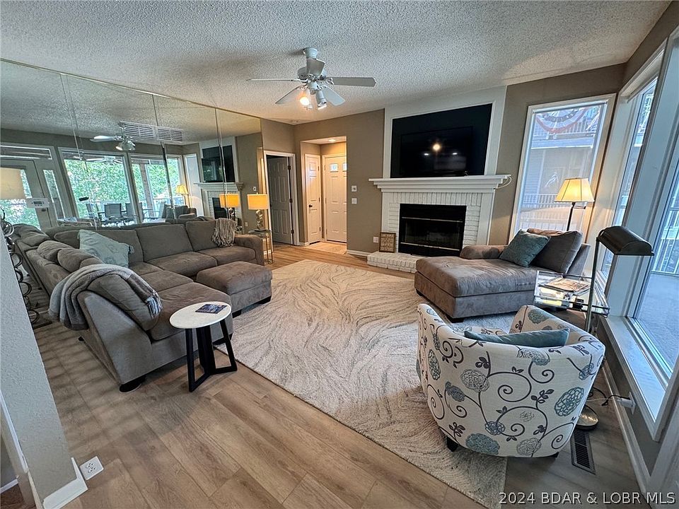 1st image of 1341 Buckingham Dr Unit 4