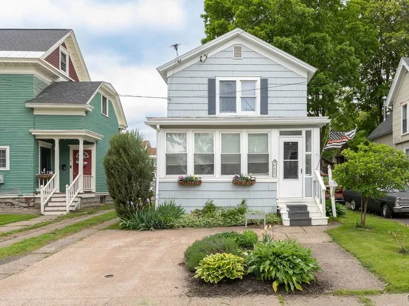 407 State St, Fulton, NY 13069