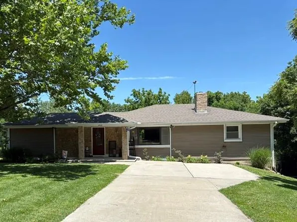 4900 NE 72nd St, Kansas City, MO 64119