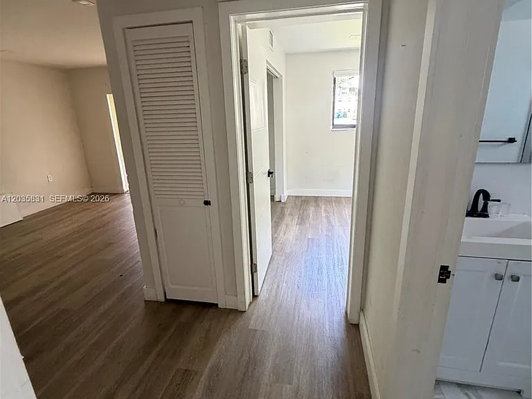 17150 NE 23rd Ave #3 — Photo 7