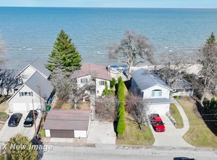389 Ricoma Beach Rd, Bay City, MI 48706