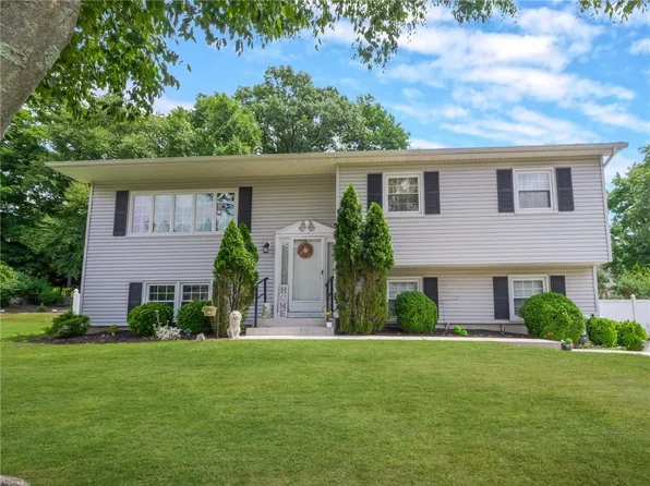 193 Rutgers Road W, Orangeburg, NY 10962