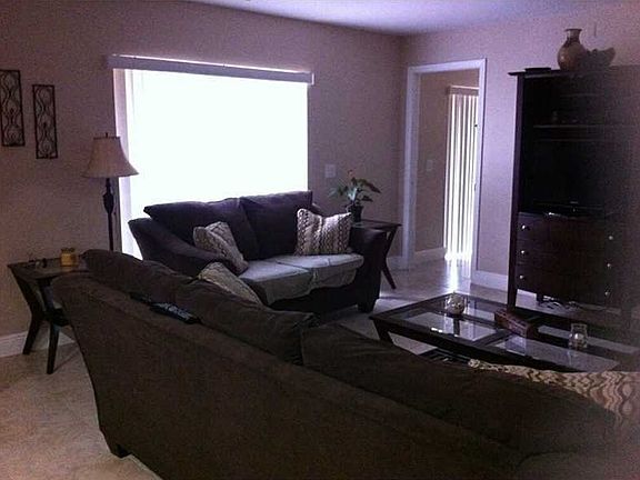 4th image of 4758 Sunny Palms Cir #D