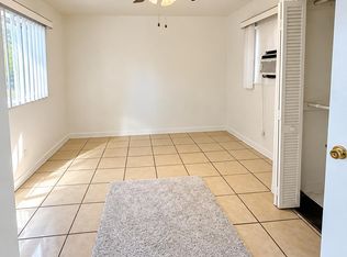 724 W 3rd St, Riviera Beach, FL 33404