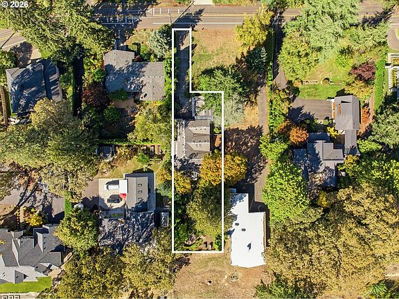 3rd image of 3750 Upper Dr