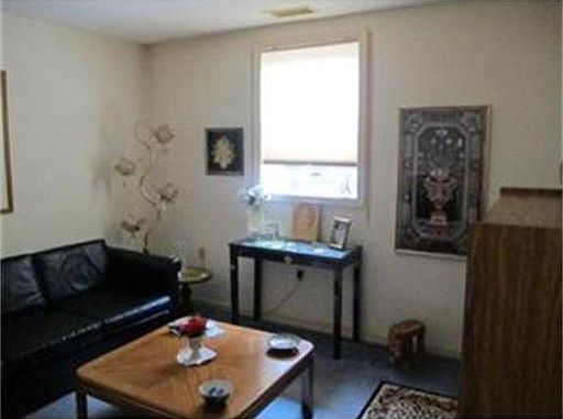 4th image of 18 Weatherly Dr Unit 2
