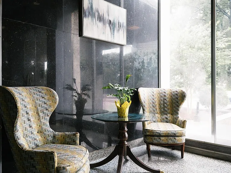 Building's Lounge