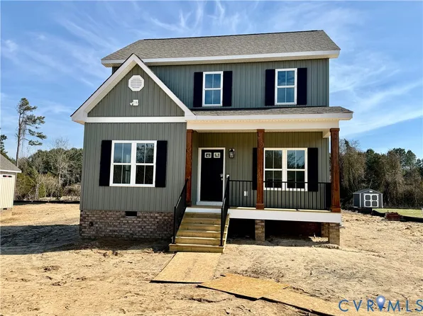 7957 Pennsylvania Ave, West Point, VA 23181